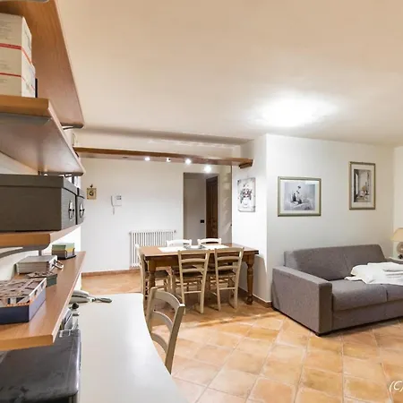 Casale Isidora * Camaiore