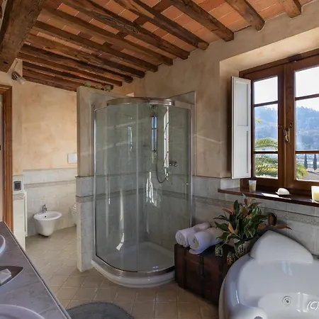 Casale Isidora Camaiore