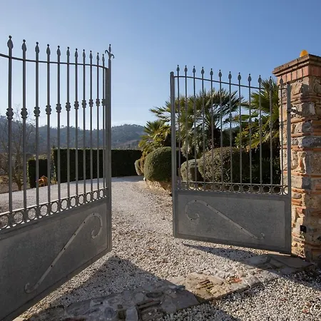 Casale Isidora